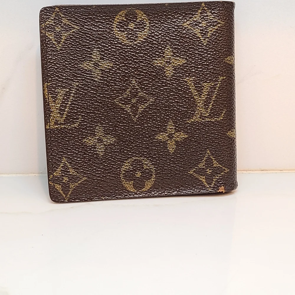 Louis Vuitton Brown and Gold Monogram Wallet Bifold With Coin Purse